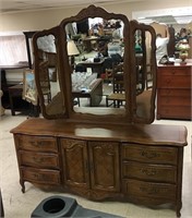 Transitional Triple Dresser with Mirror