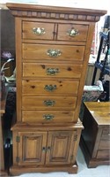 Link-Taylor Colonial Pine Chest of Drawers