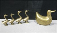 Brass Family Of Ducks - Tallest Is 3.75"