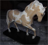 7" Tall Painted Horse On Stand - Marked Ulibarri's