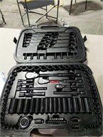 Husky 105 Piece Universal Mechanic's Tool Set