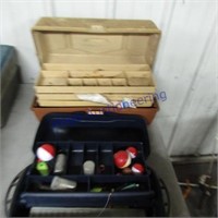 2-tackle boxes