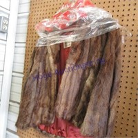 Mortons fur shawl