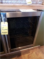 (1) MAGIC CHEF SS BUILT-IN WINE COOLER