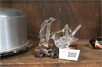 CRYSTAL PENGUINS AND BIRD FIGURINES WITH WOODEN