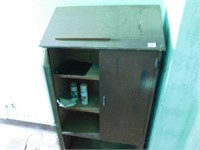 Cabinet with 2 doors and 4 shelves and a slant