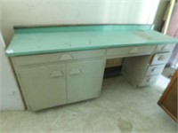 Counter/desk - 6 drawers & 2 doors    72" long x