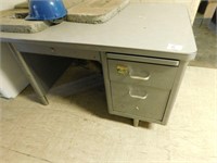 Metal desk w/drawers on one side & Formica top -