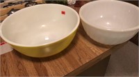 Pyrex and Fire King mixing bowls