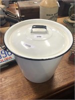WHITE ENAMEL CARRY BUCKET AND LID