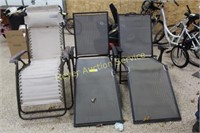 3 outdoor lounge chairs, show wear