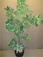 LOVELY LUSH FAUX FICUS