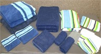 BATHROOM WASH CLOTHS AND TOWELS