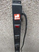 4' RHINO POWER STRIP