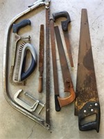 Lot mostly saws, assorted tools