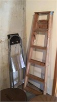 2 ladders