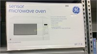 GE Sensor Microwave Oven 1.4 cu. ft. $140 Ret