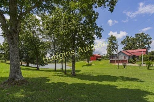 Barn-style Home on 20 acres w/ Large Pond