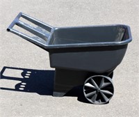 4.5 CF Plastic Smart Cart for Gardening