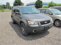 2005 FORD ESCAPE XLT 226157 KMS