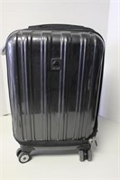 Delsey Luggage Helium Aero LPNPM006879094
