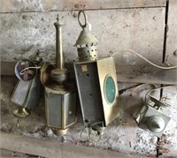 Brass Lantern Post Lights & 1 Wall Sconce
