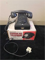 Vintage Archer standard dial telephone