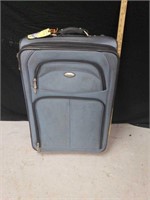 Gnw rolling suitcase