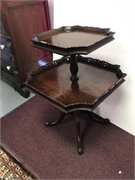 Mahogany 2 tier occasional table