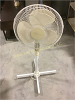 Adjustable standing white fan