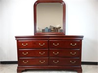 Traditional Dresser with Bevelled Mirror