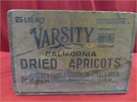 Wooden Box Varsity Dried Appricots California