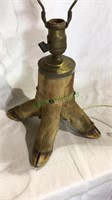 Antique four real deer hoof feet table lamp with
