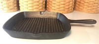 Square Cast Iron Skillet w/Ribbed Bottom