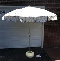 NEW Patio Umbrella