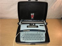*Vintage Smith Corona Coronet Super 12 Typewriter