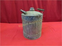 Vintage Metal Gas/Oil Can (2 Gallon?)