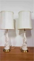 PAIR OF ORNATE VINTAGE TABLE LAMPS