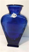 BLUE RECYCLED GLASS VASE