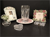 Jewelry Holders, Vases & Frames