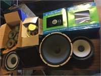 LARGE LOT OF SPEAKERS