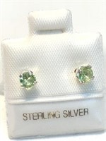 S/Silver Peridot Earrings