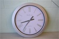 Large Quartz Clock 23.5D