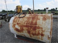 550 Gallon Off Road Diesel Tank 110 Pump (works)