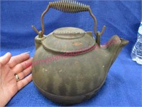 vintage "lodge" cast iron kettle