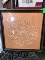 FRAMED DOILY PICTURE