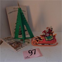 VINTAGE REVOLVING CHRISTMAS CARD HOLDER TREE IN