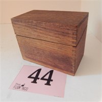 OLD WOODEN FILE BOX WITH DOVETAIL JOINERY 4X6X3