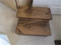 Wooden steps with secret compartment