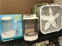 2 BOX FANS & HUMIDIFIER